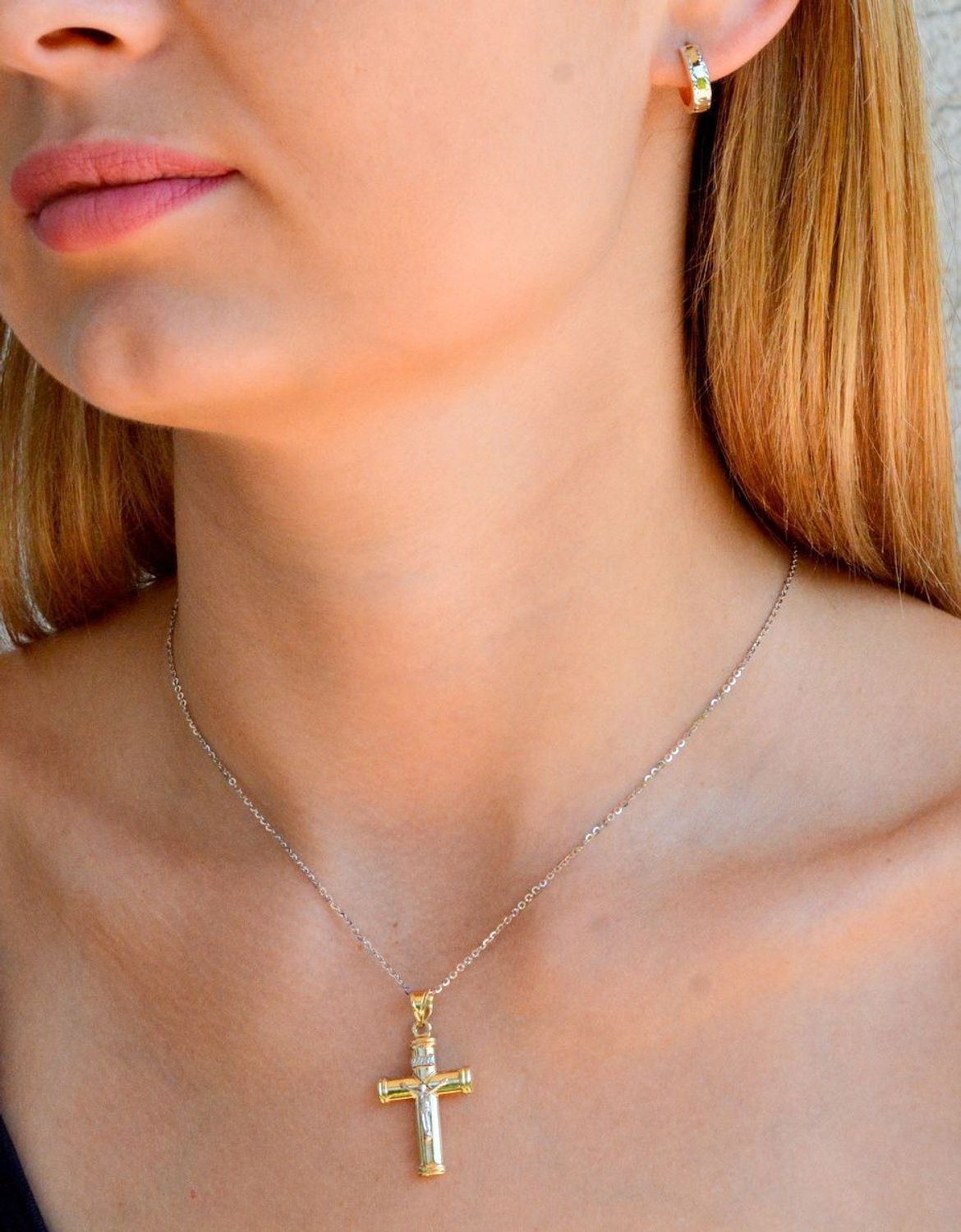 Złota zawieszka krzyżyk 585 z wizerun.jpg